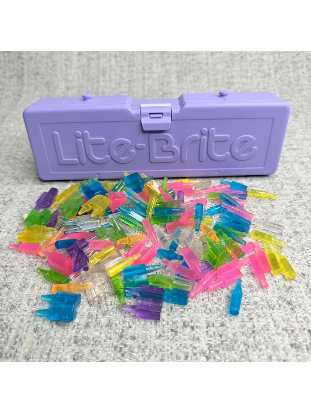 Vintage Lite-Brite Purple Storage Case with 145 Colorful Pegs Replacement Lot
